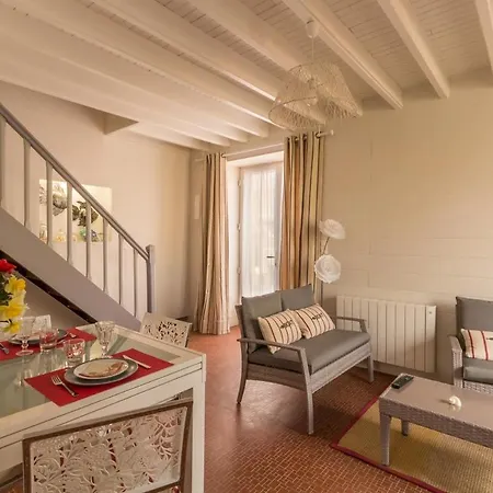 G83 Tatil Evi Jullouville-les-Pins
